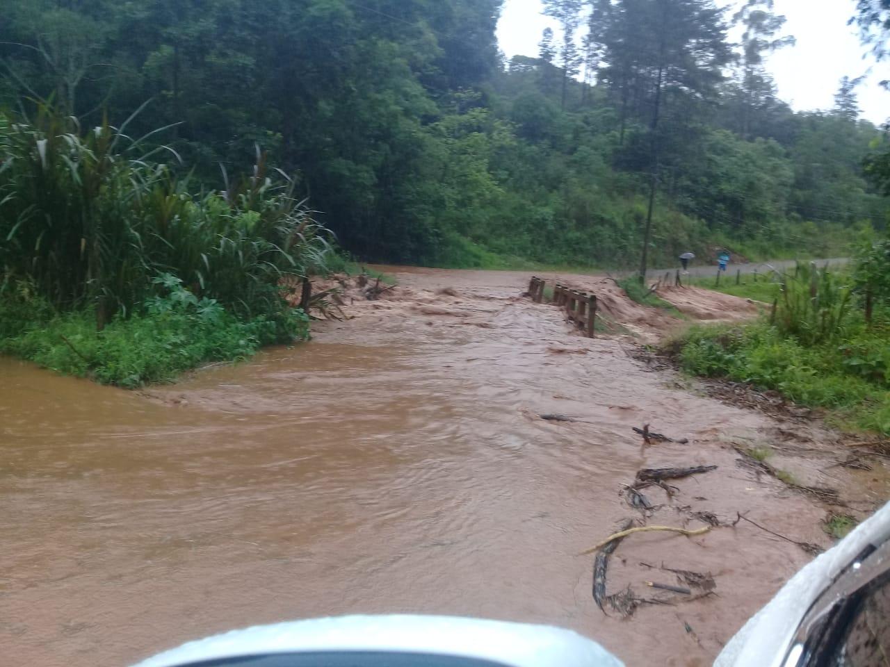 Chuvas intensas causam danos na Comunidade de Linha São Miguel, em Xavantina