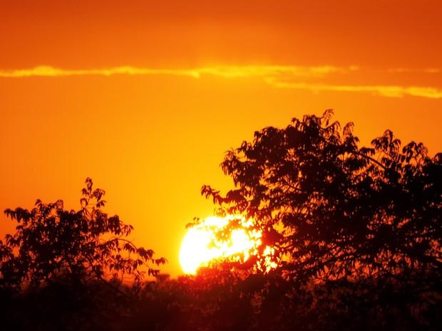 Sol e calor durante o final de semana em cidades do Grande Oeste de SC