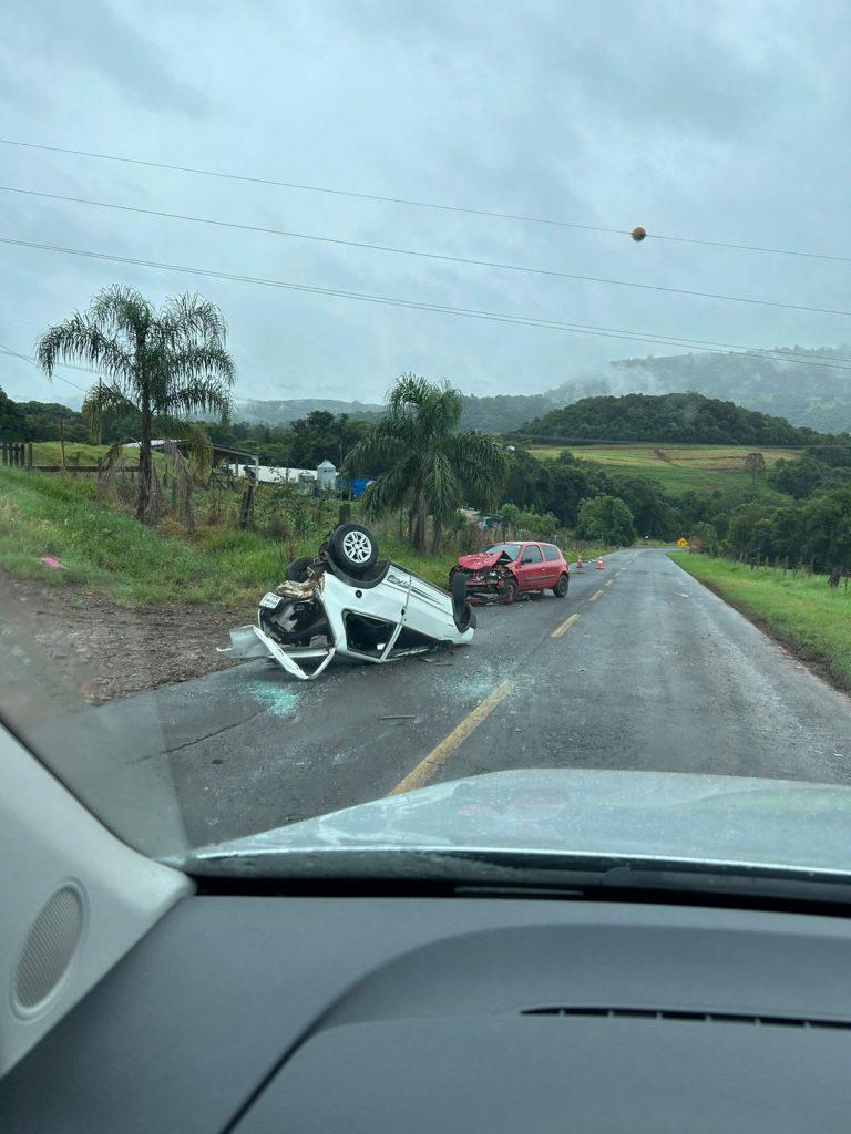 Acidente entre dois veículos é registrado na SC-155 em Xavantina