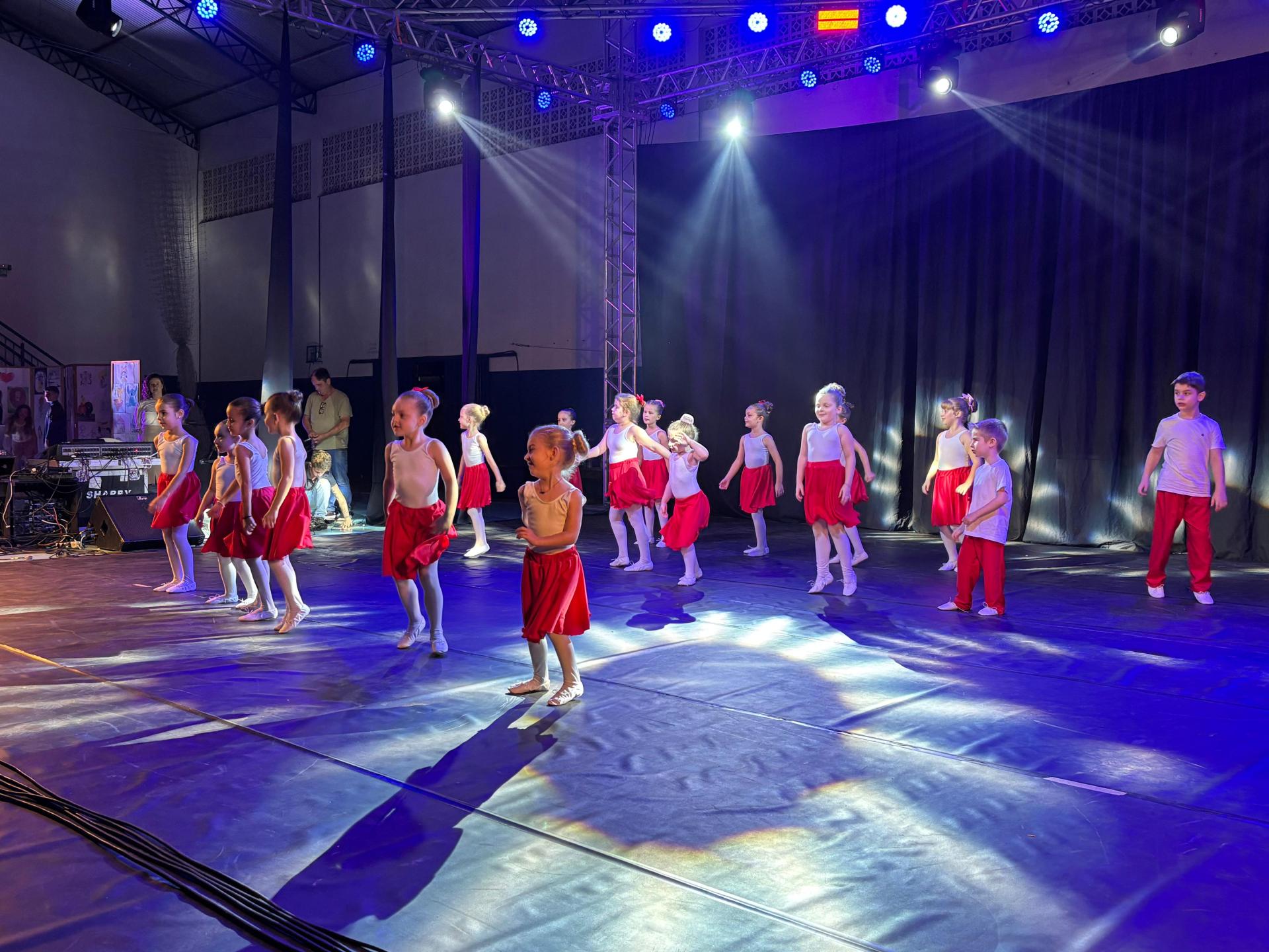 Xavantina Celebra o Encerramento das Oficinas da Casa da Cultura e dá Início ao Natal