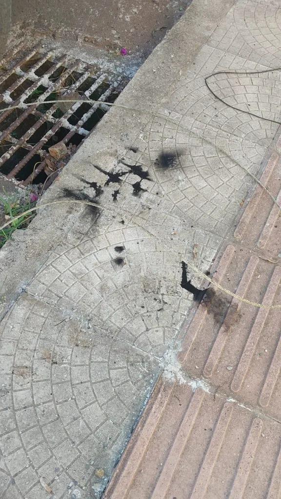 Caminhão colide em poste e danifica rede elétrica em Seara