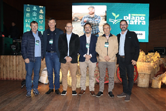Sicoob Crediauc reúne lideranças do Agronegócio para Lançamento do Plano Safra 2025/2026 em SC e RS