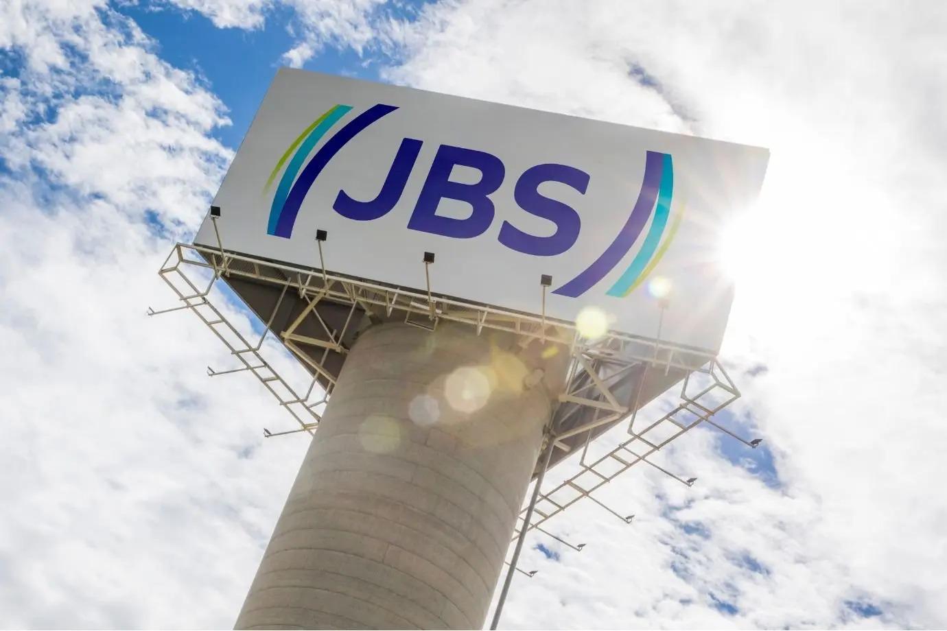JBS de Seara paga R$ 3,9 milhões em prêmio aos colaboradores da unidade