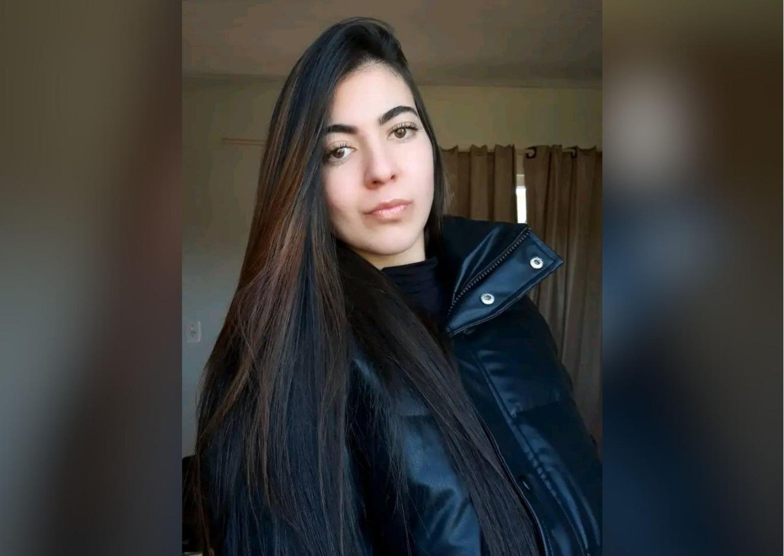 Jovem desaparece após ser vista por câmeras a caminho de casa em SC