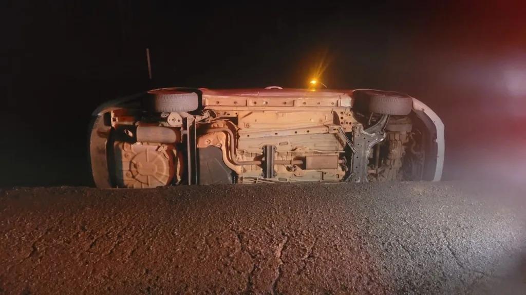 Motorista cai em buraco no acostamento da SC-283 em Arvoredo