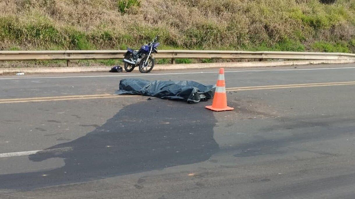 Acidente com morte é registrado na BR 153, próximo a ponte do rio Uruguai