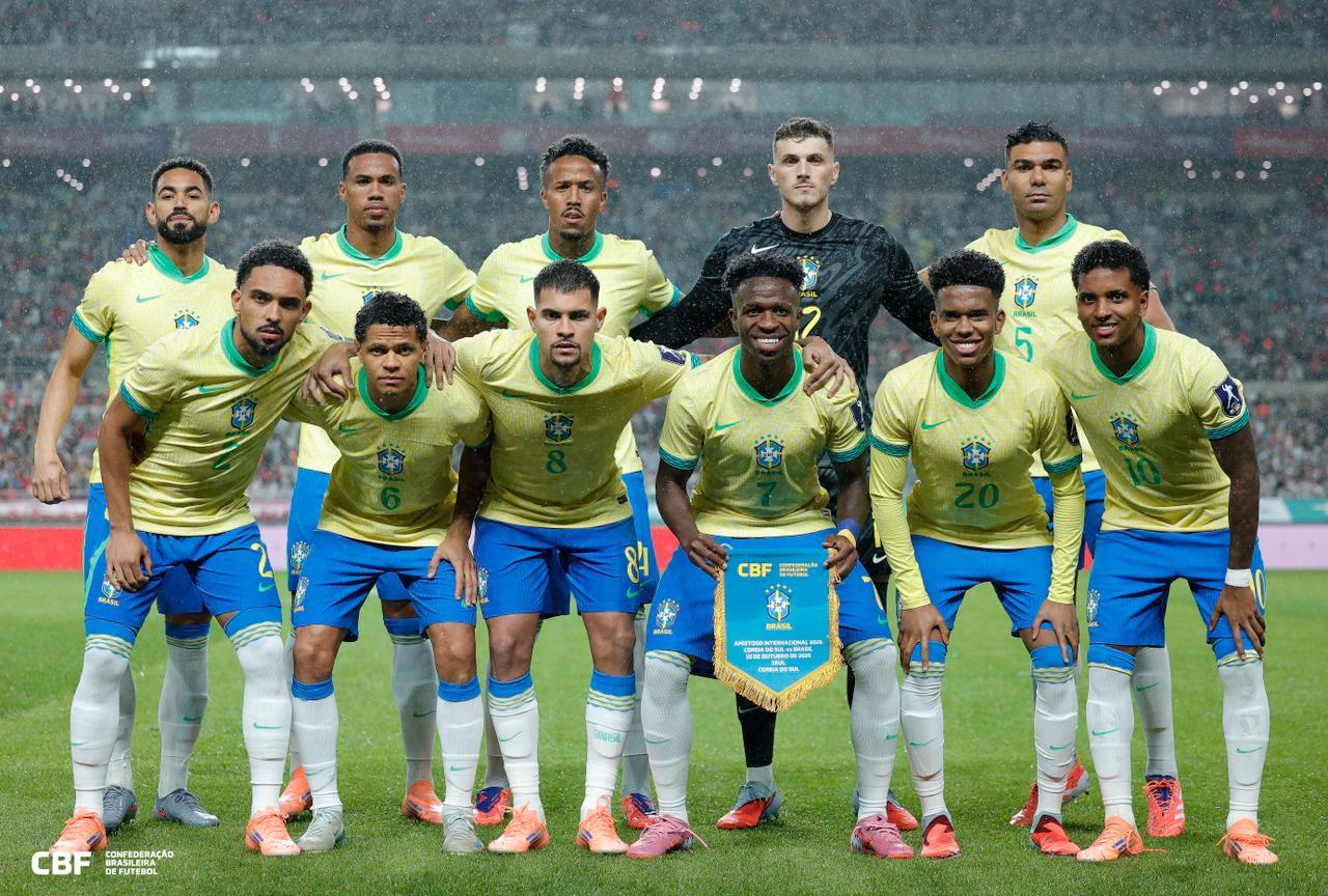 Brasil goleia a Coreia do Sul por 5 a 0 em amistoso com homenagem a Pelé