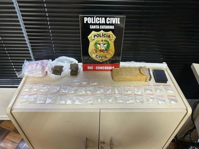 Polícia Civil apreende drogas e menor em ação no bairro das Nações