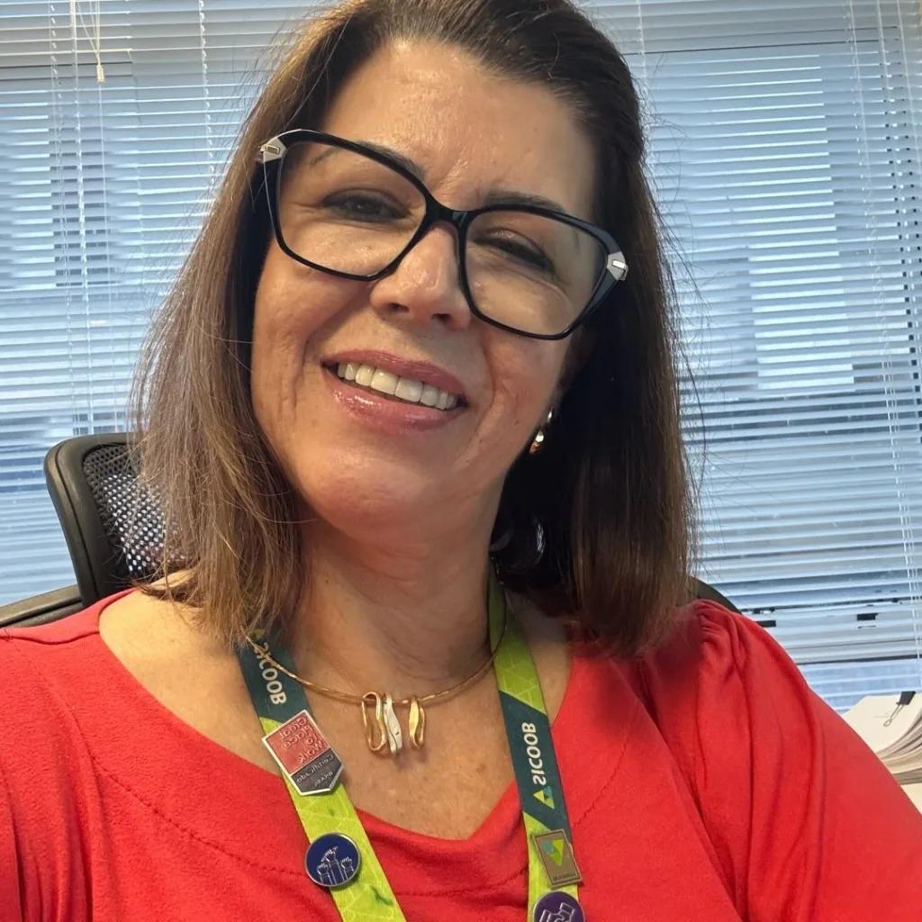 Sicoob Crediauc divulga Nota de Pesar pelo falecimento da ex-presidente Maria Luisa Lasarim
