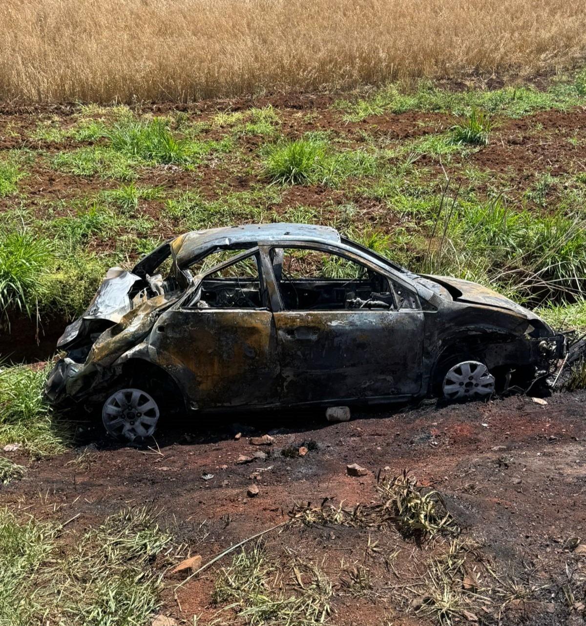 Pneu estourado pode ter causado acidente com duas mortes em Ipuaçu, aponta testemunha