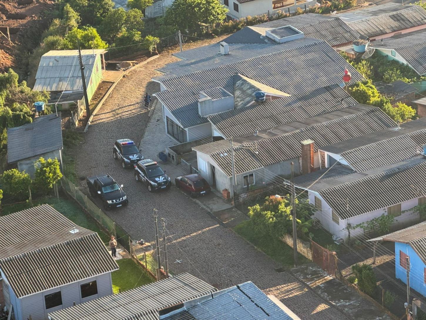 Seis pessoas da mesma família são presas em Ponte Serrada por suspeita de tráfico de drogas