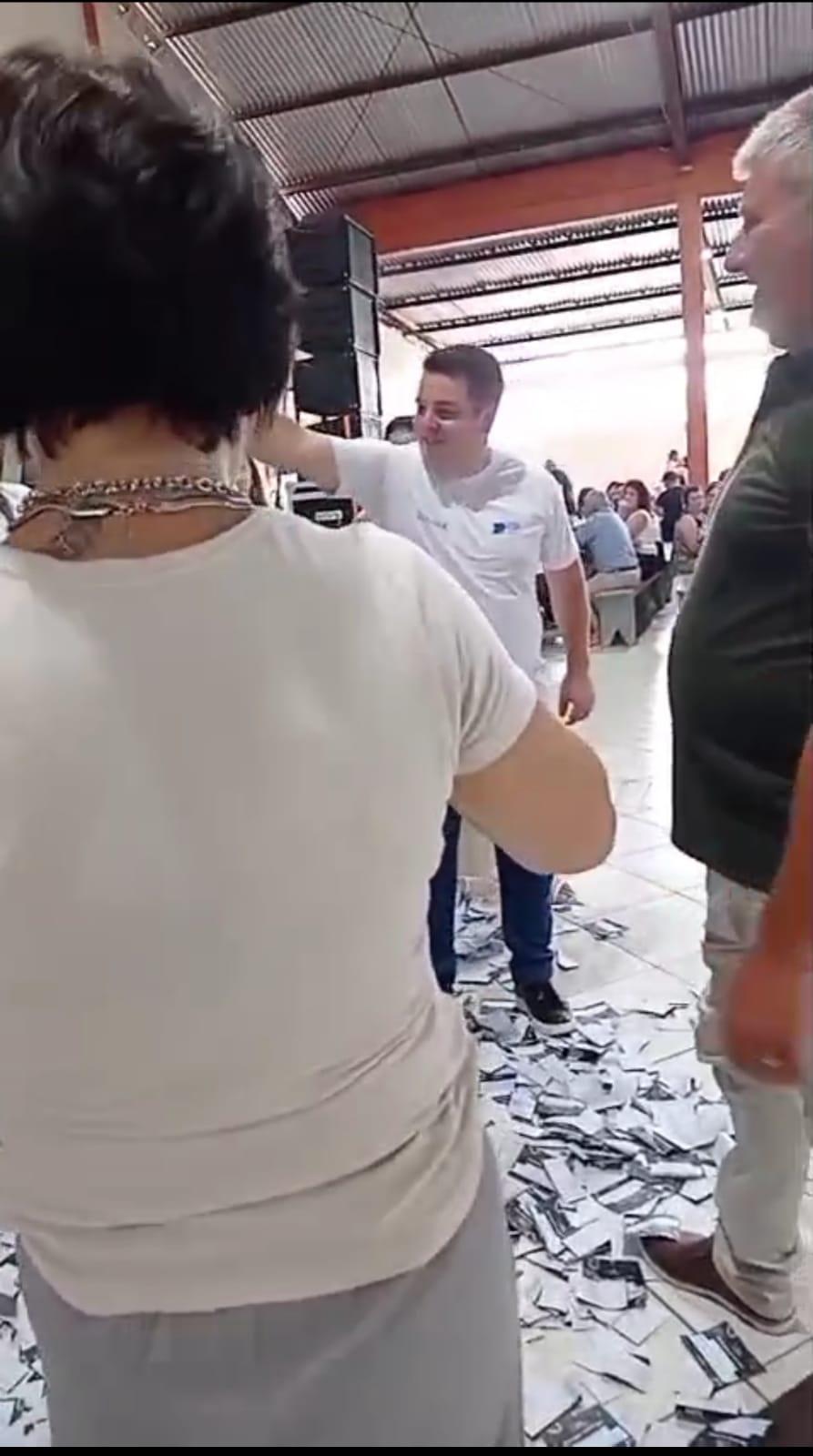 Sorteio da Campanha Compro Onde Moro marca o almoço da carne suína em Xavantina