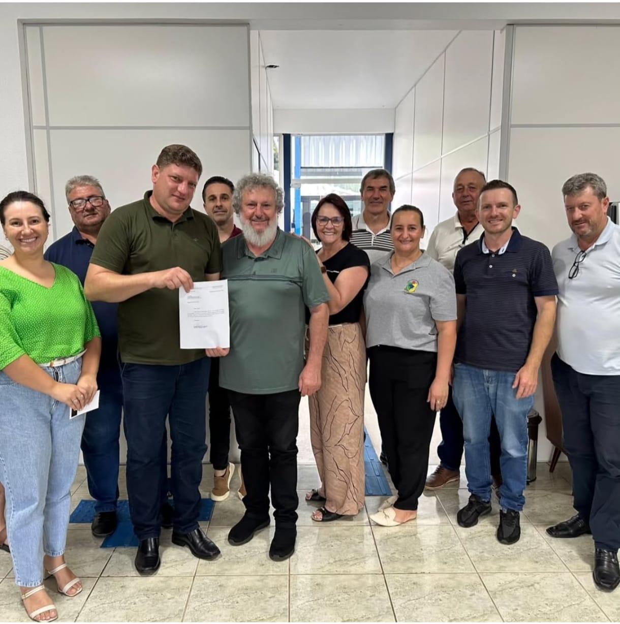 Deputado estadual Padre Pedro visita Xavantina para reunião importante