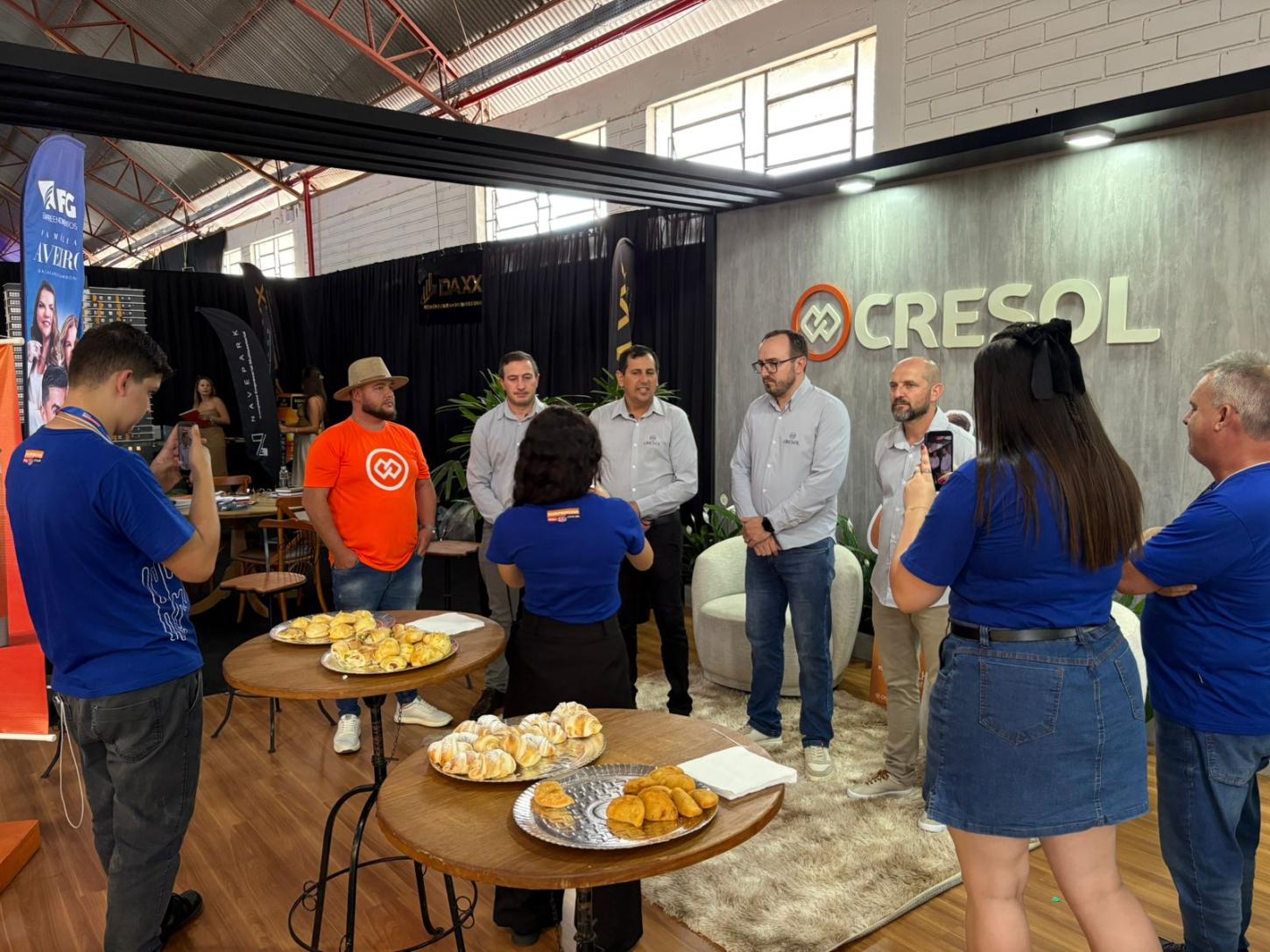 Cresol Interação e Cresol Xanxerê recebem imprensa na ExpoFemi 2026 e destacam união das cooperativas