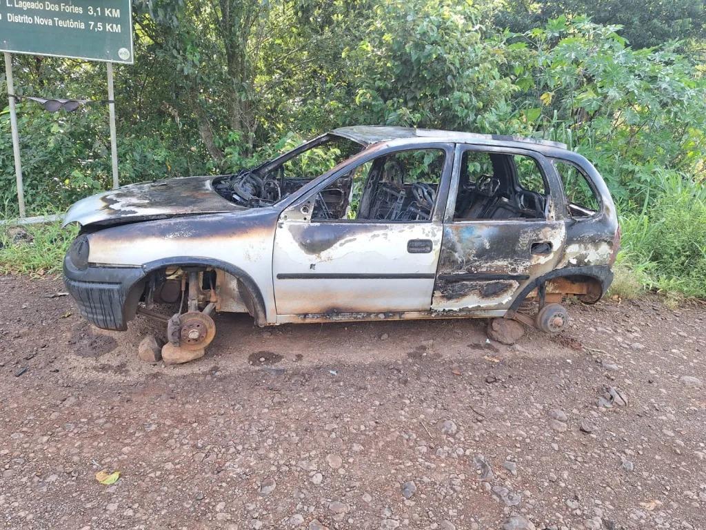 Incêndio em veículo na SC 283, entre Seara e Arvoredo