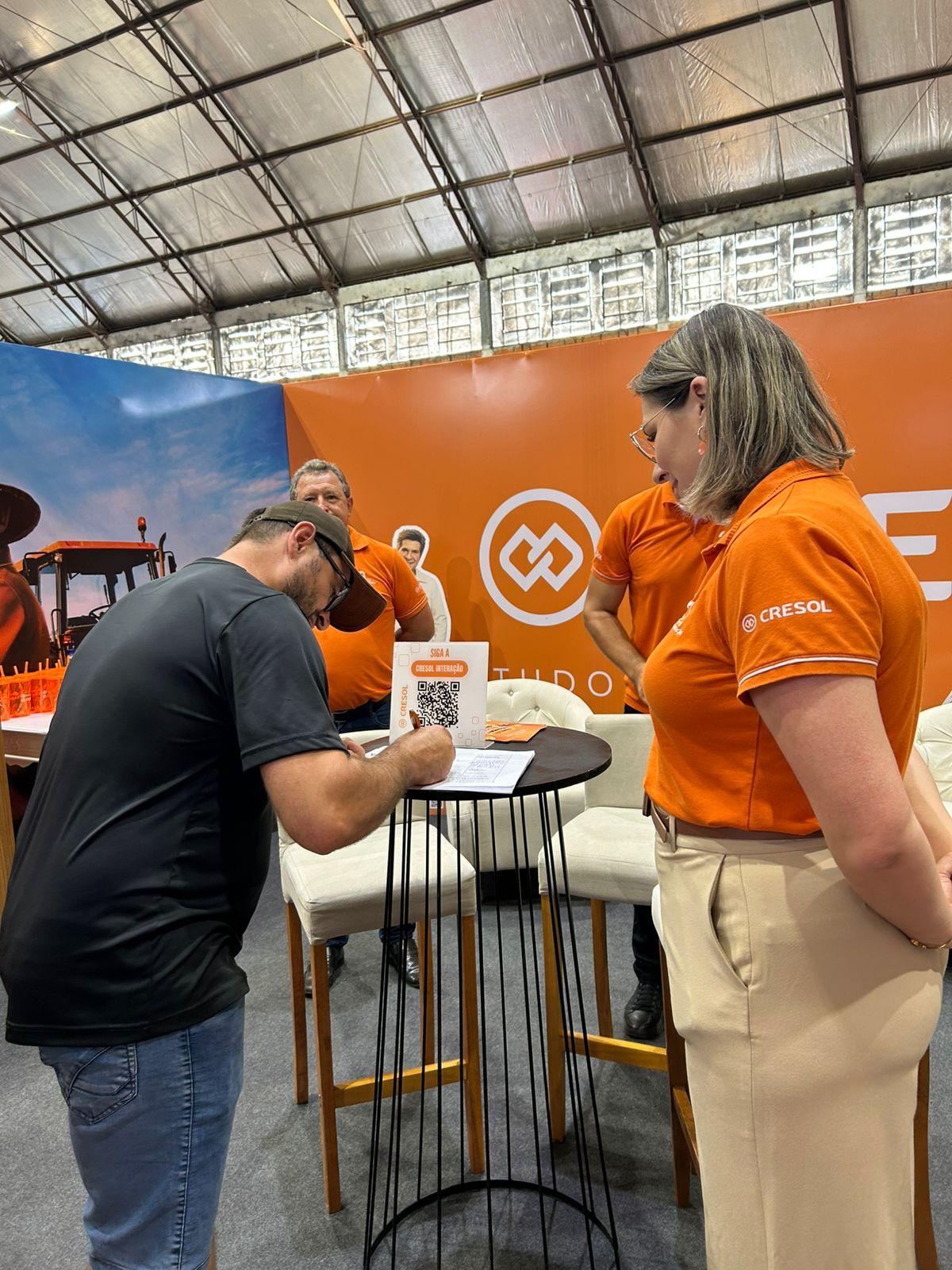 Cresol Interação destaca cooperativismo na Expo Lindóia 2026