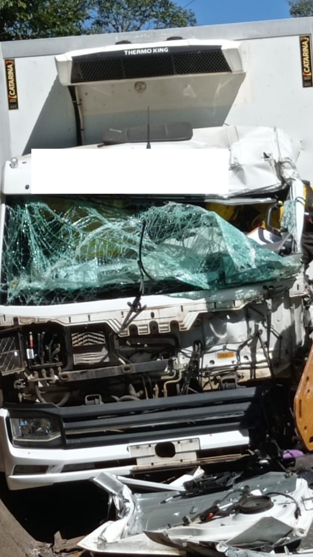 Grave acidente em Xavantina entre dois caminhões interdita SC-155