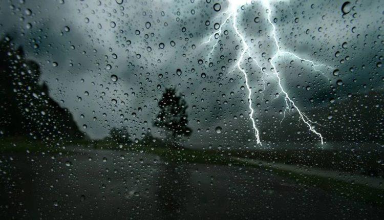 Frente fria traz risco de temporais em Santa Catarina entre segunda e quarta-feira