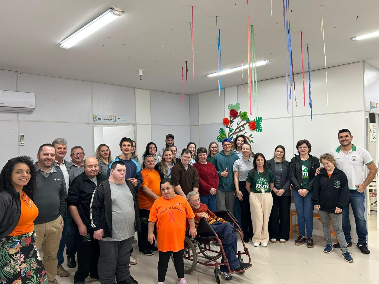 Cooperativas se unem em prol da Apae em Seara