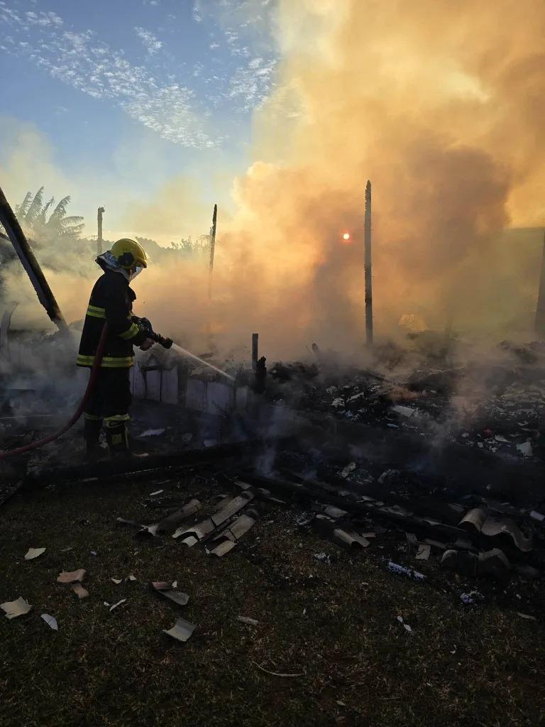 Incêndio destrói residência no interior de Ipumirim